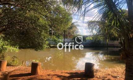 Chácara com 2 dormitórios à venda, 5000 m² por R$ 500.000,00 - Zona Rural - Campo Limpo de Goias/GO