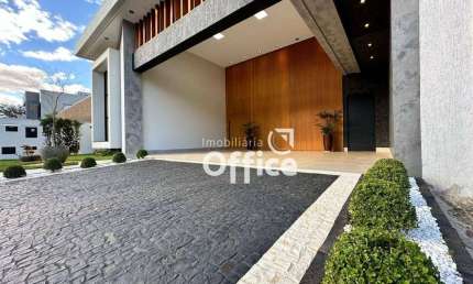 Casa com 4 quartos  à venda, 237 m² por R$ 2.500.000 - Condomínio Residencial Belas Artes - Anápolis/GO