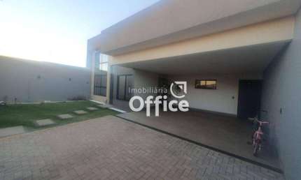 Casa com 3 dormitórios à venda, 184 m² por R$ 950.000,00 - Residencial Campos Do Jordão - Anápolis/GO