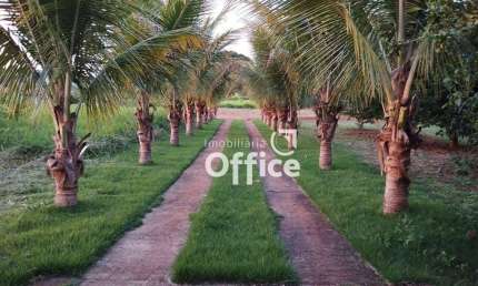 Chácara com 1 quarto à venda, 11000 m² por R$ 680.000