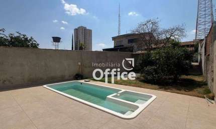 Casa com 1 dormitório à venda, 90 m² por R$ 390.000,00 - Jardim Alexandrina - Anápolis/GO