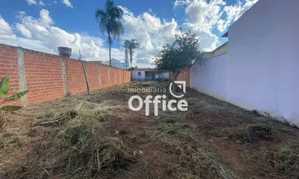 Terreno de 400 m² por R$ 380.000 - Vila Jaiara - Anápolis/GO