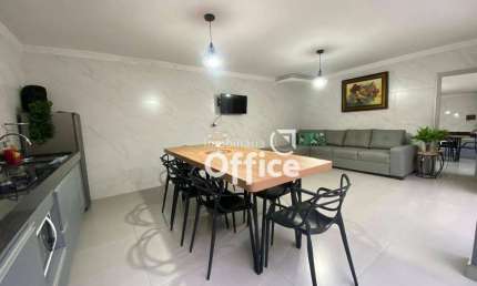 Casa com 3 dormitórios à venda, 156 m² por R$ 450.000,00 - Residencial Florença - Anápolis/GO