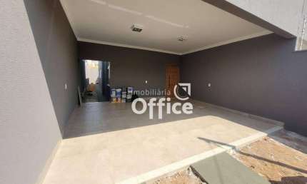 Casa com 3 quartos à venda, 110 m² por R$ 450.000 - Residencial Jardins Do Lago - Anápolis/GO