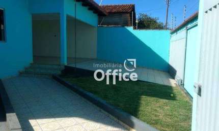 Casa com 3 dormitórios à venda, 200 m² por R$ 600.000,00 - Anápolis City - Anápolis/GO