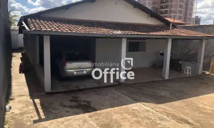 Excelente Imóvel localizado no Bairro JK Nova Capital, de oportunidade!