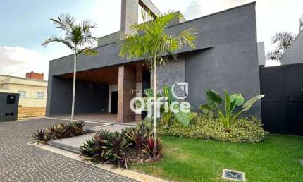 Casa com 4 dormitórios à venda, 251 m² por R$ 2.600.000,00 - Setor Bougainville - Anápolis/GO