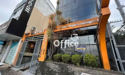 Sobrado com 4 dormitórios à venda, 380 m² por R$ 1.400.000,00 - Setor Central - Anápolis/GO
