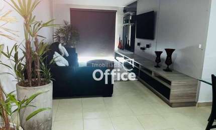Apartamento com 3 dormitórios à venda, 135 m² por R$ 650.000,00 - Maracanã - Anápolis/GO
