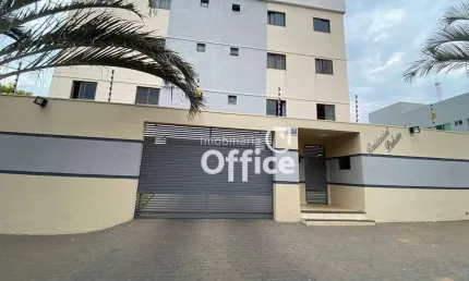 Apartamento com 3 dormitórios à venda, 90 m² por R$ 340.000,00 - Vila Jaiara - Anápolis/GO