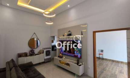 Casa com 3 Quartos à venda, 145 m² por R$ 550.000 - Flor do Cerrado - Anápolis/GO