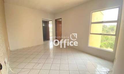 Apartamento com 2 quartos à venda, 40 m² por R$ 170.000 - Maracanã - Anápolis/GO