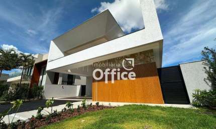 Casa com 3 dormitórios à venda, 220 m² por R$ 2.400.000,00 - Condomínio Alphaville Anápolis - Anápolis/GO