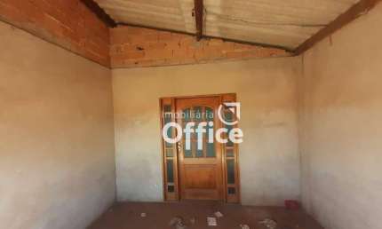Casa com 2 quartos à venda na Rua Saturno, 5278, Residencial Ana Caroline, Anápolis