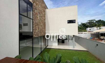 Sobrado com 4 dormitórios à venda, 332 m² por R$ 3.000.000,00 - Residencial Anaville - Anápolis/GO