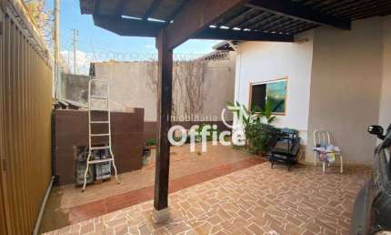 Casa com 3 Quartos à venda, 150 m² por R$ 350.000 - Parque Brasília 2ª Etapa - Anápolis/GO