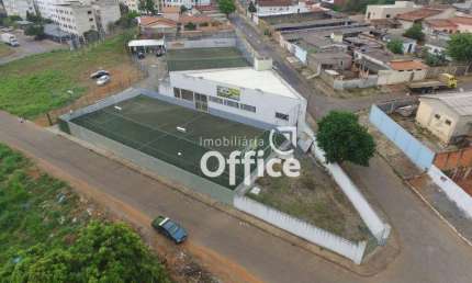 Terreno à venda, 2410 m² por R$ 2.530.000,00 - Conjunto Villa Verde - Anápolis/GO
