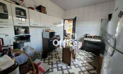 Casa com 2 quartos à venda, 110 m² por R$ 240.000 - Adriana Parque - Anápolis/GO