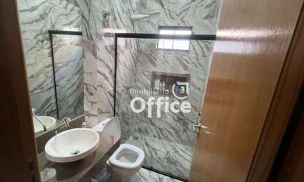 Casa com 3 quartos à venda, 129 m² por R$ 550.000 - Jardim Itália - Anápolis/GO