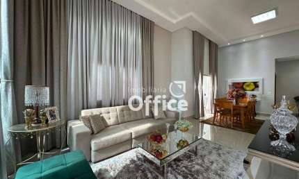 Casa com 3 Suítes à venda, 243 m² por R$ 1.650.000 - Condominio Residencial Anaville - Anápolis/GO