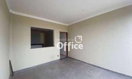 Casa com 2 dormitórios à venda, 69 m² por R$ 280.000,00 - Residencial Campos Do Jordão - Anápolis/GO