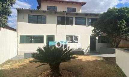 Sobrado com 5 quartos à venda, 287 m² por R$ 800.000 - Jardim Alexandrina - Anápolis/GO