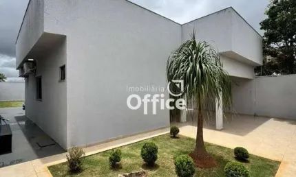 Casa à venda, 360 m² de terreno por R$ 800.000 - Anápolis City - Anápolis/GO