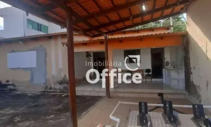 Casa com 2 quartos à venda, 140 m² por R$ 380.000 - Residencial Bela Vista - Anápolis/GO