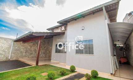 Casa com 3 dormitórios à venda, 150 m² por R$ 650.000,00 - Residencial Vale Do Sol - Anápolis/GO