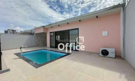 Casa com 4 quartos à venda, 110 m² por R$ 800.000 - Jk Parque Industrial Nova Capital - Anápolis/GO