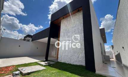 Casa com 3 Quartos à venda, 160 m² por R$ 870.000 - Residencial Campos Do Jordão - Anápolis/GO