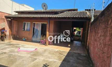 Casa com 3 quartos à venda, 89 m² por R$ 245.000 - Santo Antônio - Anápolis/GO