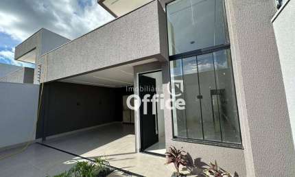 Casa com 3 quartos à venda, 140 m² por R$ 560.000 - Residencial Campos Do Jordão - Anápolis/GO