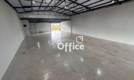 Galpão à venda, 605 m² por R$ 2.100.000,00 - Loteamento Cerejeiras - Anápolis/GO