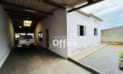 Casa com 3 dormitórios à venda, 220 m² por R$ 580.000,00 - Boa Vista - Anápolis/GO