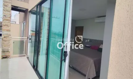 Sobrado com 4 quartos à venda, 180 m² por R$ 950.000 - São Carlos - Anápolis/GO