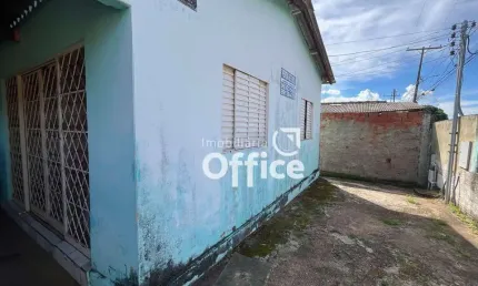 Casa com 3 dormitórios à venda, 280 m² por R$ 420.000,00 - Vila Jaiara - Anápolis/GO