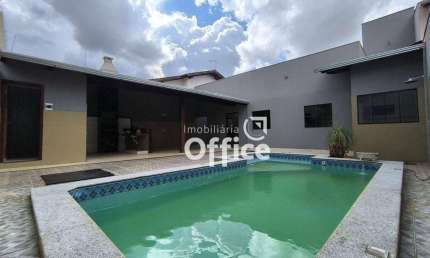 Casa com 3 dormitórios à venda, 120 m² por R$ 650.000,00 - Residencial Vale Do Sol - Anápolis/GO