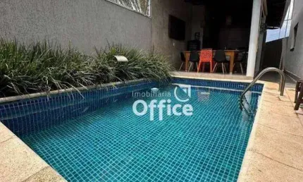 Casa com 3 quartos à venda, 215 m² por R$ 1.200.000 - Jardim Ana Paula - Anápolis/GO