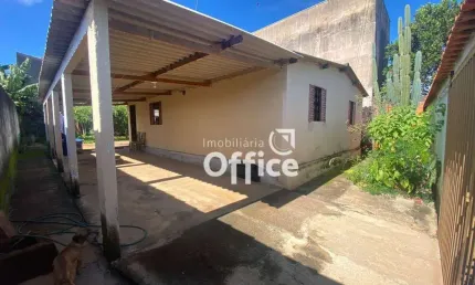 Casa com 2 quartos à venda, 140 m² por R$ 155.000 - Adriana Parque - Anápolis/GO