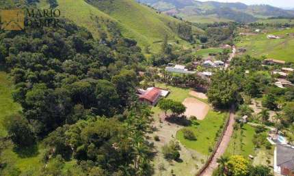 Sítio com 5 dormitórios à venda, 104060 m² por R$ 1.600.000,00 - Itapeva - Paraibuna/SP