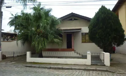 Casa com 4 quartos à venda no Garcia, Blumenau , 284 m2 por R$ 600.000