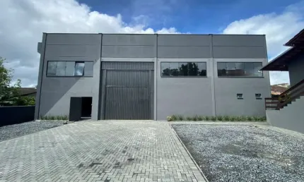 Barracão / Galpão / Depósito com 5 salas à venda no Salto Weissbach, Blumenau , 565 m2 por R$ 2.700.000