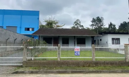 Casa com 3 quartos à venda no testo salto, blumenau , 164 m2 por r$ 700.000