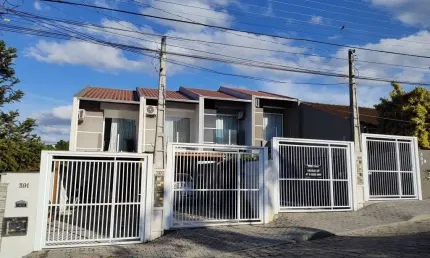 Casa com 2 quartos à venda em Água Verde, Blumenau , 79 m2 por R$ 450.000