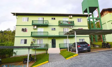 Apartamento com 3 quartos para alugar na Rua Divinópolis, 999, Velha, Blumenau, 70 m2 por R$ 1.600