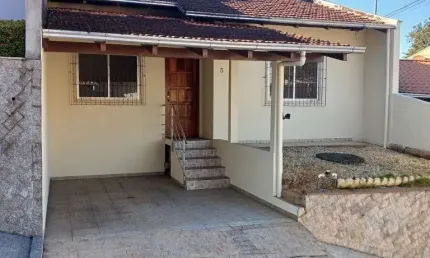 Casa em condomínio fechado com 2 quartos para alugar na Rua José Deeke, 676, Escola Agrícola, Blumenau, 82 m2 por R$ 2.500