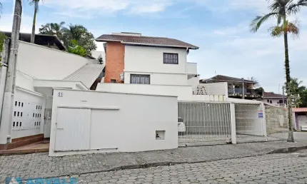 Apartamento com 1 quarto para alugar na rua roberto costa althoff, 51, fortaleza, blumenau, 15 m2 por r$ 890