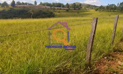 Fazenda de dupla aptidão formada com 315 ha, terra de cultur