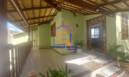 CASA COM 04 QTS, SUITE, 04 VAGAS A VENDA NO TIROL, BHTE-MG